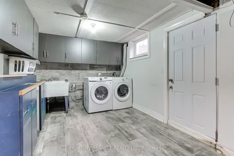 70 Dolores Road Toronto ON M3L 2A9