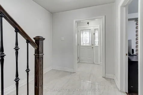 70 Dolores Road Toronto ON M3L 2A9