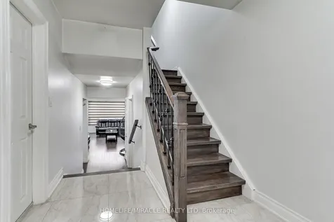 70 Dolores Road Toronto ON M3L 2A9