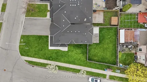30 Copperfield Road Brampton ON L6Z 0C9