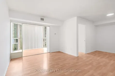 285 Enfield Place Mississauga ON L5B 3Y6