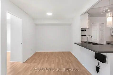 285 Enfield Place Mississauga ON L5B 3Y6
