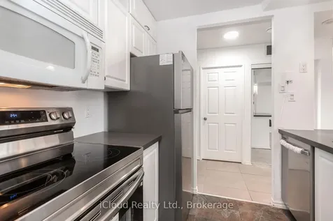 285 Enfield Place Mississauga ON L5B 3Y6