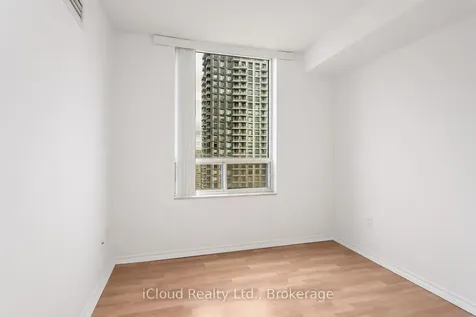 285 Enfield Place Mississauga ON L5B 3Y6