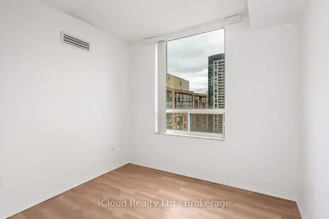 285 Enfield Place Mississauga ON L5B 3Y6