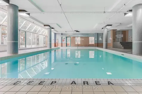 285 Enfield Place Mississauga ON L5B 3Y6