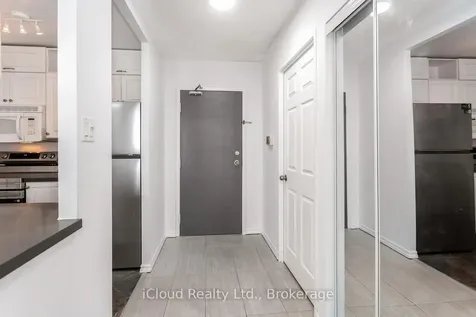285 Enfield Place Mississauga ON L5B 3Y6