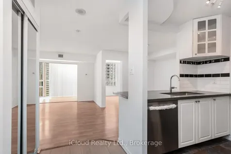 285 Enfield Place Mississauga ON L5B 3Y6