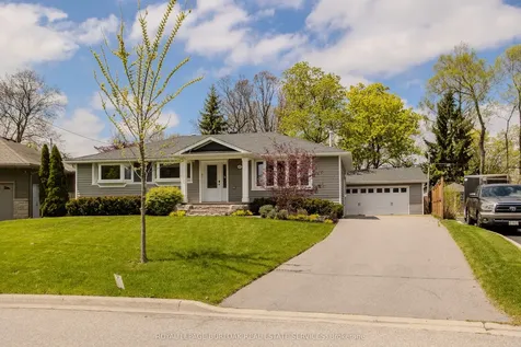 5411 Cornwall Crescent Burlington ON L7L 3K2