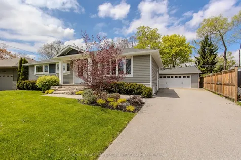 5411 Cornwall Crescent Burlington ON L7L 3K2