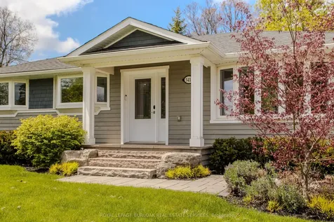 5411 Cornwall Crescent Burlington ON L7L 3K2