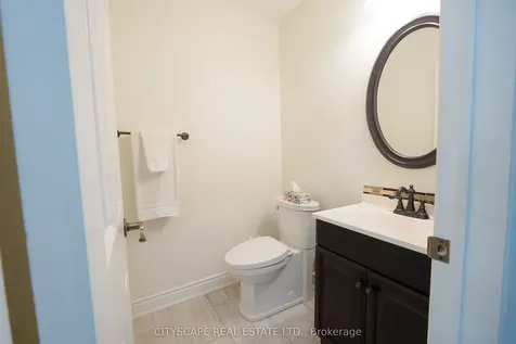 3912 Rushton Crescent Mississauga ON L5L 4H4