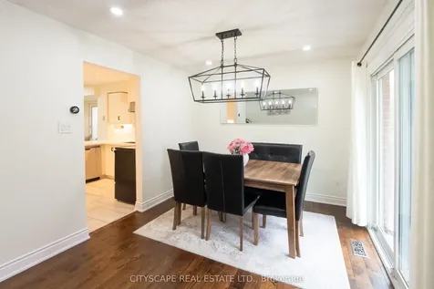 3912 Rushton Crescent Mississauga ON L5L 4H4