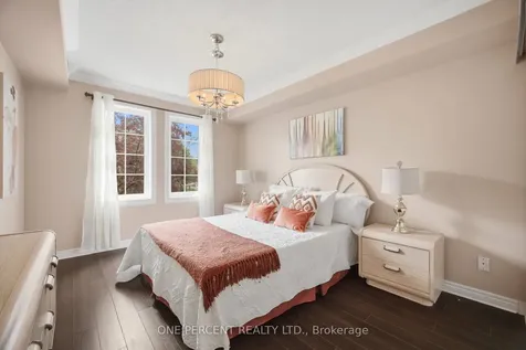 2301 Parkhaven Boulevard Oakville ON L6H 6V6