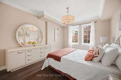 2301 Parkhaven Boulevard Oakville ON L6H 6V6