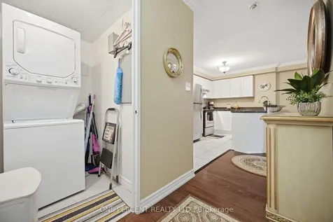 2301 Parkhaven Boulevard Oakville ON L6H 6V6