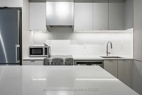 10 Gibbs Road Toronto ON M9B 6L6