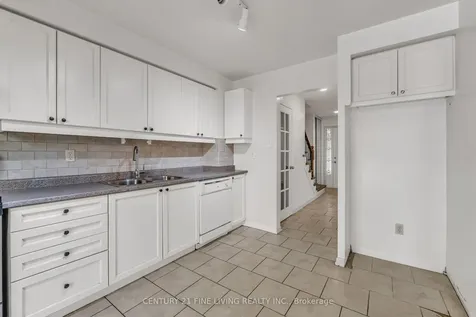 39 Rushmore Crescent Brampton ON L6Z 1R1