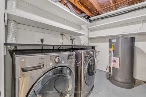 39 Rushmore Crescent Brampton ON L6Z 1R1