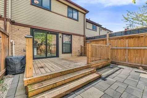 39 Rushmore Crescent Brampton ON L6Z 1R1