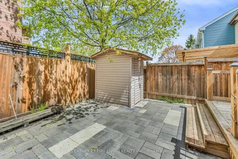 39 Rushmore Crescent Brampton ON L6Z 1R1