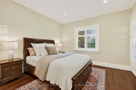 172 Boxley Road Burlington ON L7L 4S6