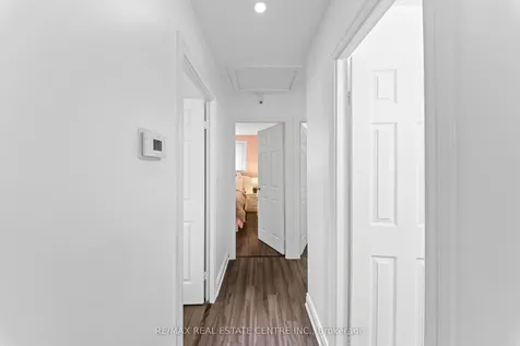 22 Glen Echo Court Brampton ON L6S 5T9
