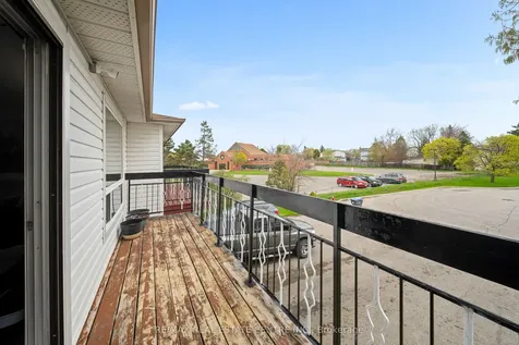 22 Glen Echo Court Brampton ON L6S 5T9