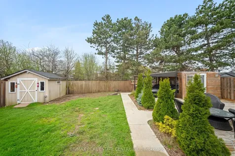 22 Glen Echo Court Brampton ON L6S 5T9