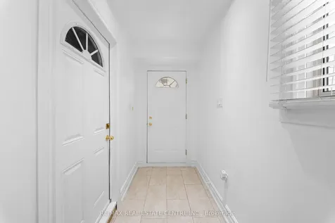 22 Glen Echo Court Brampton ON L6S 5T9