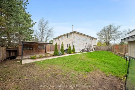 22 Glen Echo Court Brampton ON L6S 5T9