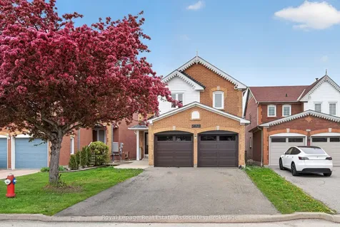 5623 Haddon Hall Road Mississauga ON L5M 5G4