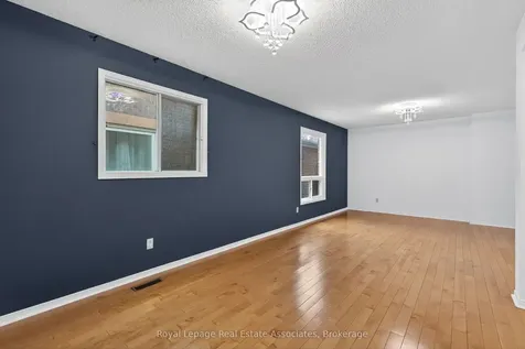 5623 Haddon Hall Road Mississauga ON L5M 5G4