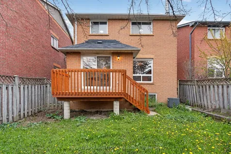 5623 Haddon Hall Road Mississauga ON L5M 5G4