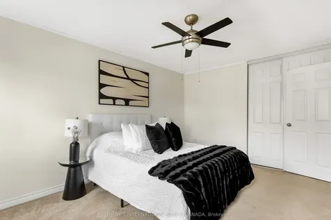 2825 Gananoque Drive Mississauga ON L5N 1V6
