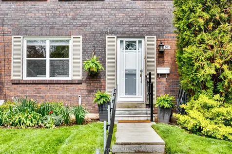 2825 Gananoque Drive Mississauga ON L5N 1V6