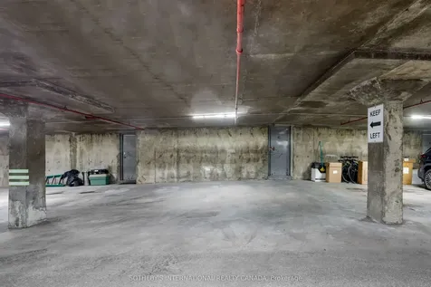 2825 Gananoque Drive Mississauga ON L5N 1V6