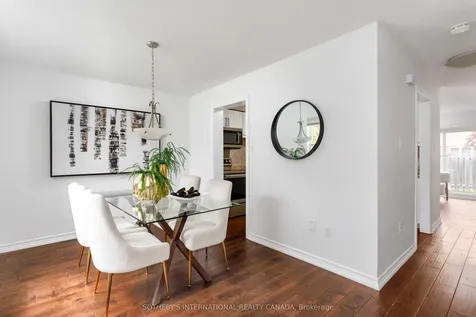 2825 Gananoque Drive Mississauga ON L5N 1V6