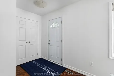 2825 Gananoque Drive Mississauga ON L5N 1V6