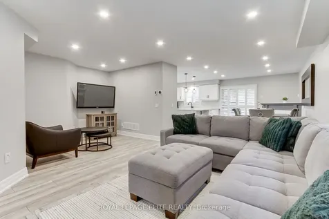 10 Stella Crescent Caledon ON L7E 2C3