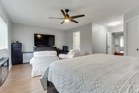 10 Stella Crescent Caledon ON L7E 2C3