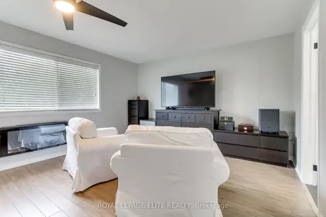 10 Stella Crescent Caledon ON L7E 2C3