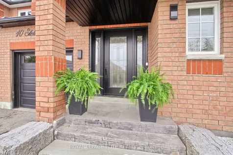 10 Stella Crescent Caledon ON L7E 2C3