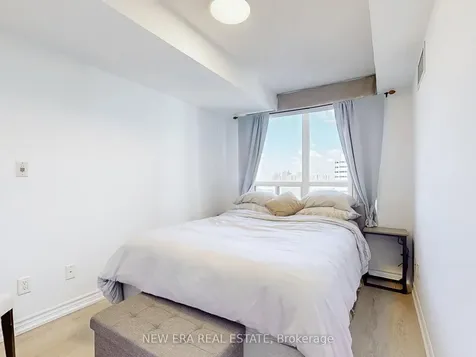 3888 Duke Of York Boulevard Mississauga ON L5B 4P5
