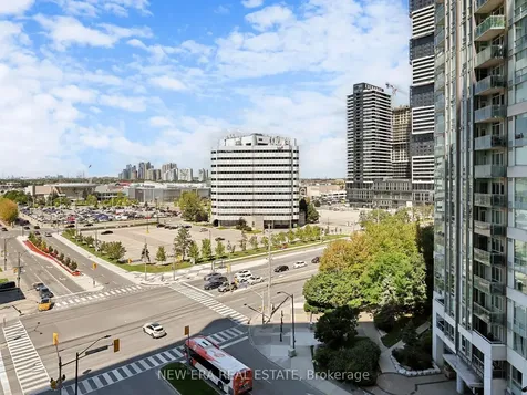 3888 Duke Of York Boulevard Mississauga ON L5B 4P5