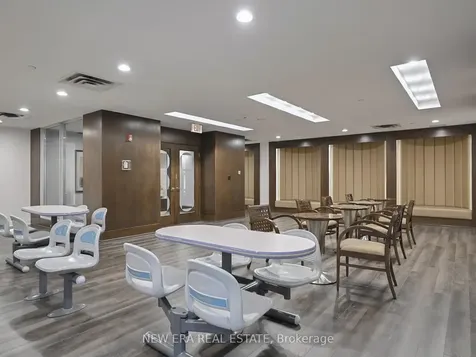 3888 Duke Of York Boulevard Mississauga ON L5B 4P5