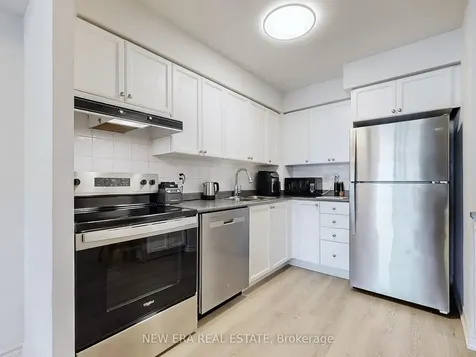 3888 Duke Of York Boulevard Mississauga ON L5B 4P5