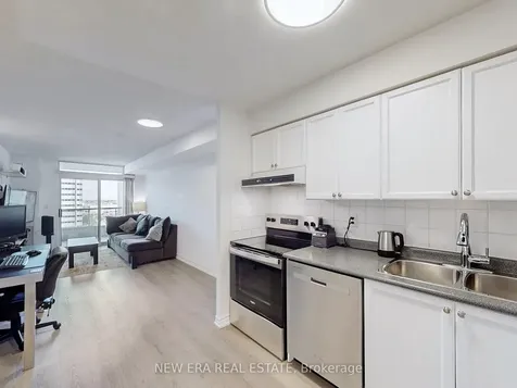 3888 Duke Of York Boulevard Mississauga ON L5B 4P5