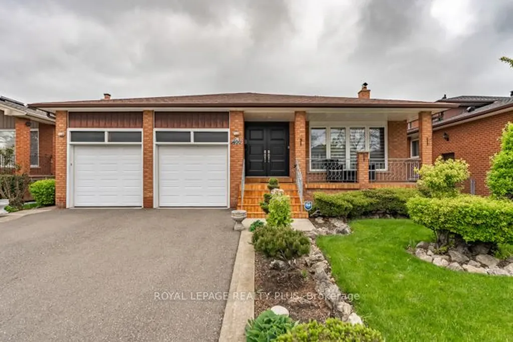1400 Bough Beeches Boulevard Mississauga ON L4W 3B5