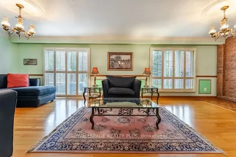 1400 Bough Beeches Boulevard Mississauga ON L4W 3B5